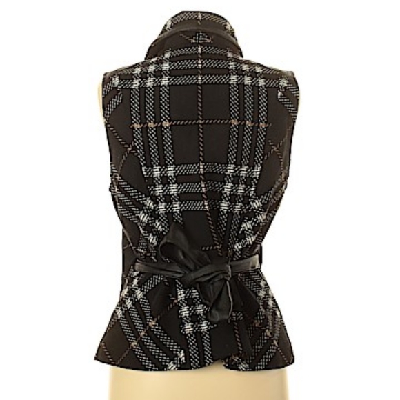 CAbi Plaid Vest - Picture 2 of 7